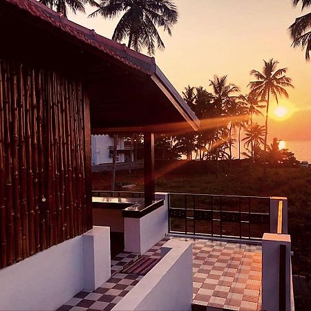 Sherly Cottages Varkala Exterior photo