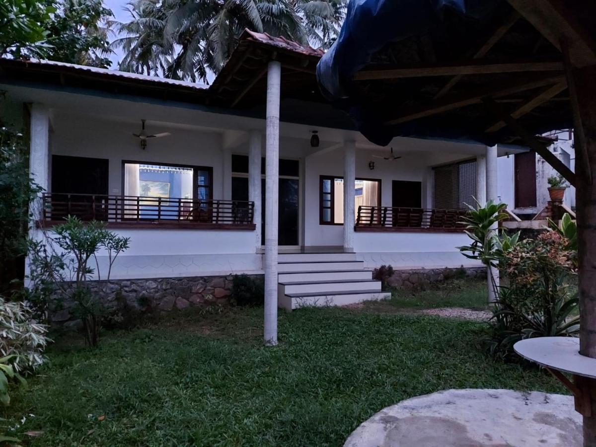 Sherly Cottages Varkala Exterior photo